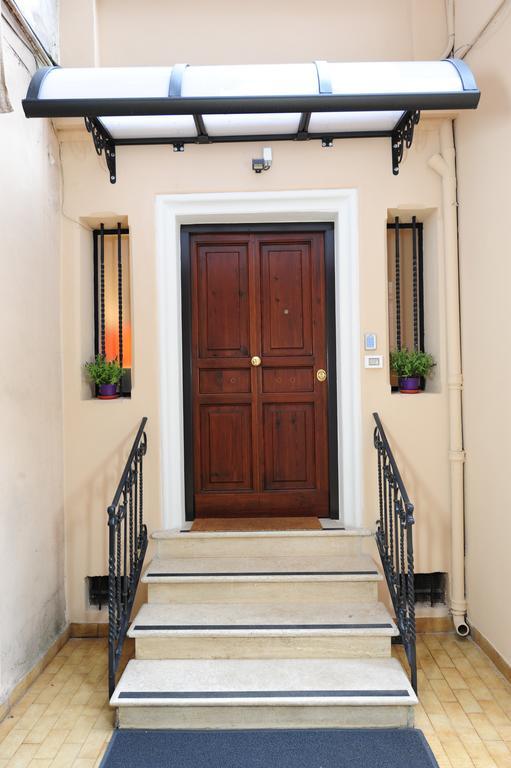 Fotofever Apt, Two Bedrooms With Air Conditioned In Elegant Shopping Area, Close To Vatican City Rome Luaran gambar
